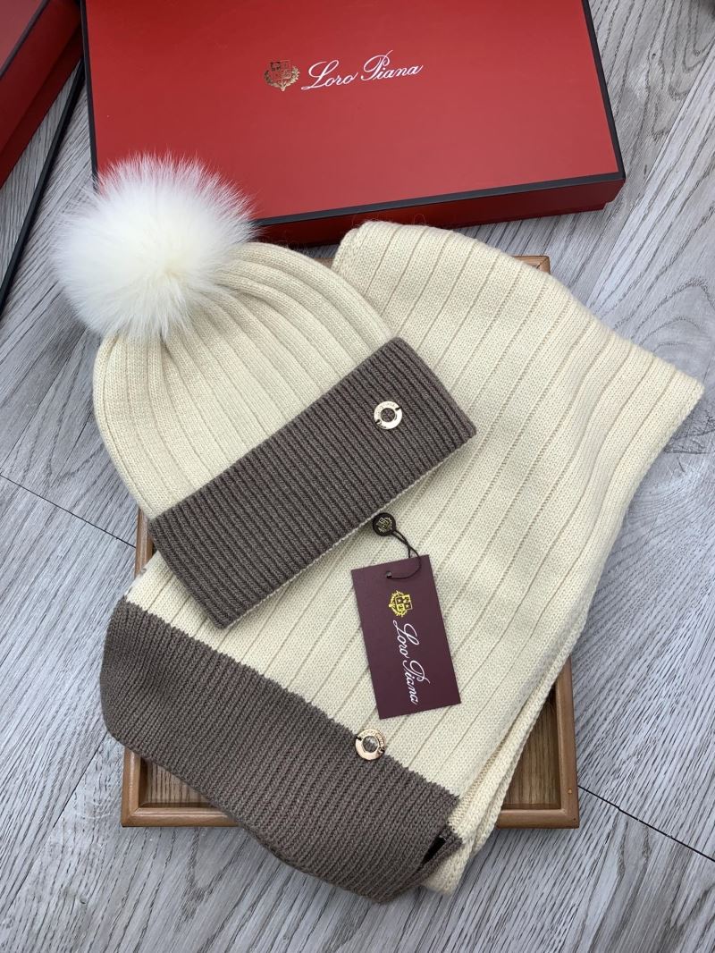 Love Piana Caps Scarfs